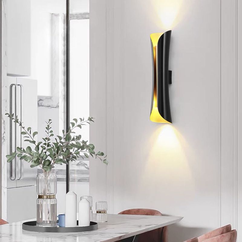 Curved Wall Mounted Lamp Modern Simplicity Metallic Wall Mount Lamp for Living Room