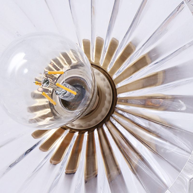 1 Glühbirne, kegelförmig, halbbündig, traditionelle Deckenleuchte aus geripptem Glas aus Messing für Schlafzimmer