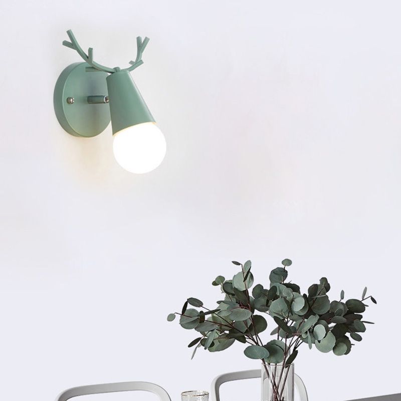 Estilo moderno Luz de lámpara de montaje de pared de 1 luces Lighting de pared de los ciervos de metal