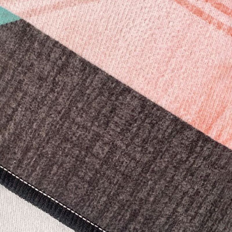 Stylish Triangle Pattern Rug Funky Modern Carpet Polyester Stain Resistant Rug for Living Room