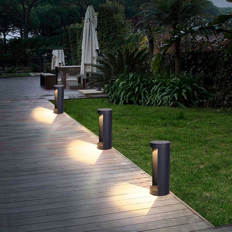 Aluminum Cylinder Shaped Ground Light Minimalism Black LED Path Lighting for Garden