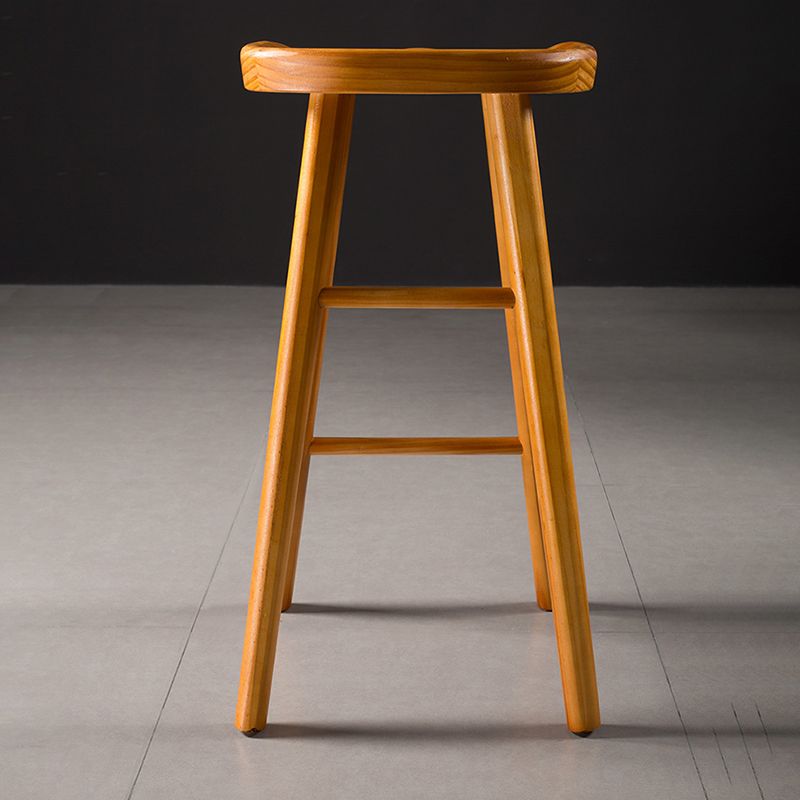 Taburete de bar moderno con asiento de silla de montar, reposapiés sin respaldo de pino, taburete con patas de madera