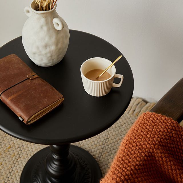 20.5" Tall Mid-Century Round Top Side Table Metal Pedestal End Table
