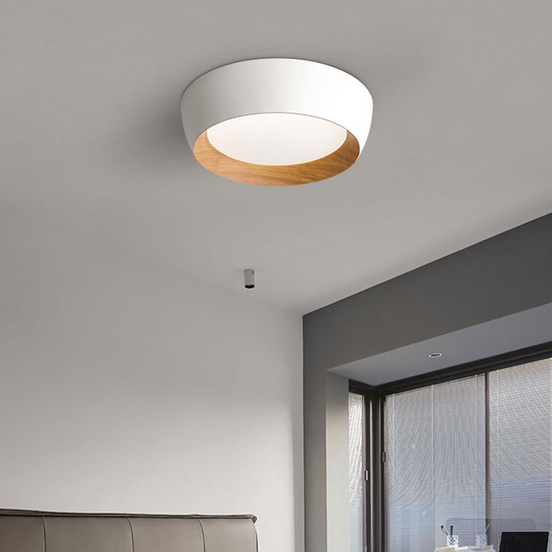 White Ceiling Light Fixture Nordic Round LED Flush Mount for Bedroom