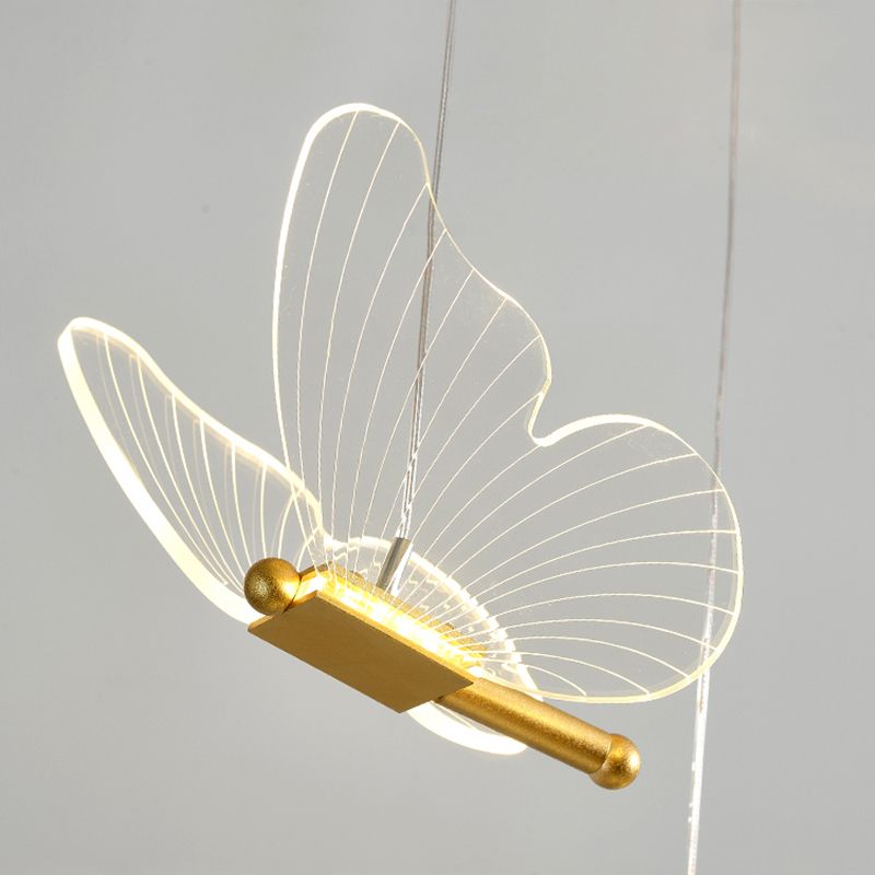 Acrylgold -LED -Hängelampe im modernen künstlerischen Stil Eisen Schmetterling Anhänger Licht für Treppen