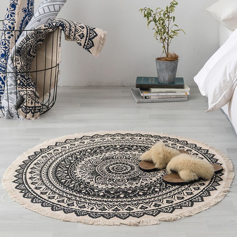 Mehrfarbiger Schlafzimmer Teppich Vintage Tribal Symbole Bereich Teppich Polyster Easy Care Machine Waschable Der Teppich mit Quasten