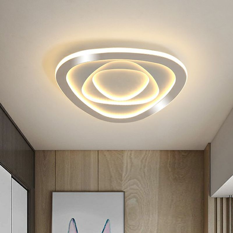 Concentric Acrylic Flush Ceiling Light Modern White Finish LED Flush Mount Lighting