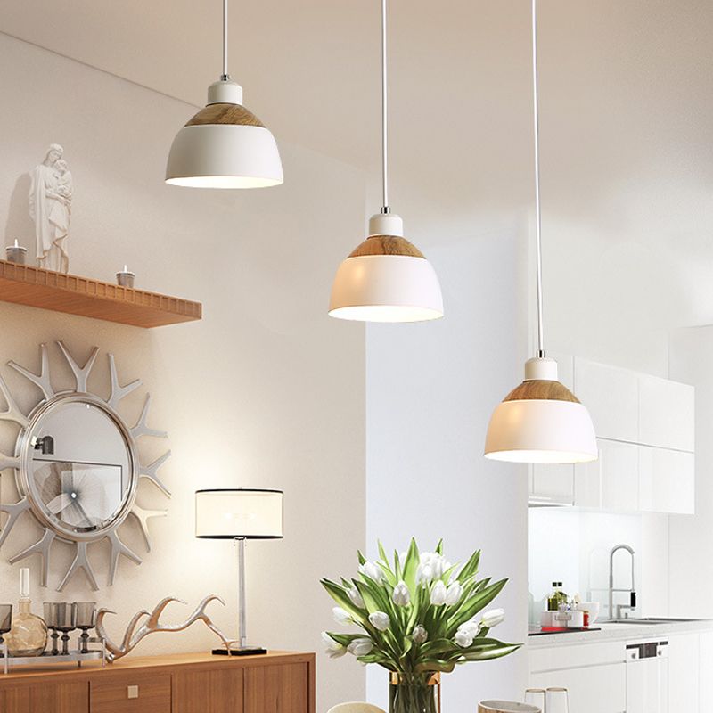Bowled Spleißen Multi-Pendant Nordic Eisen 3 Köpfe Weiß und Holzsuspension Licht über den Tisch
