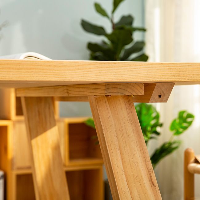 Rechteck Kiefer Massivholz Tisch Moderner Innentisch mit Trestle Basis für das Restaurant