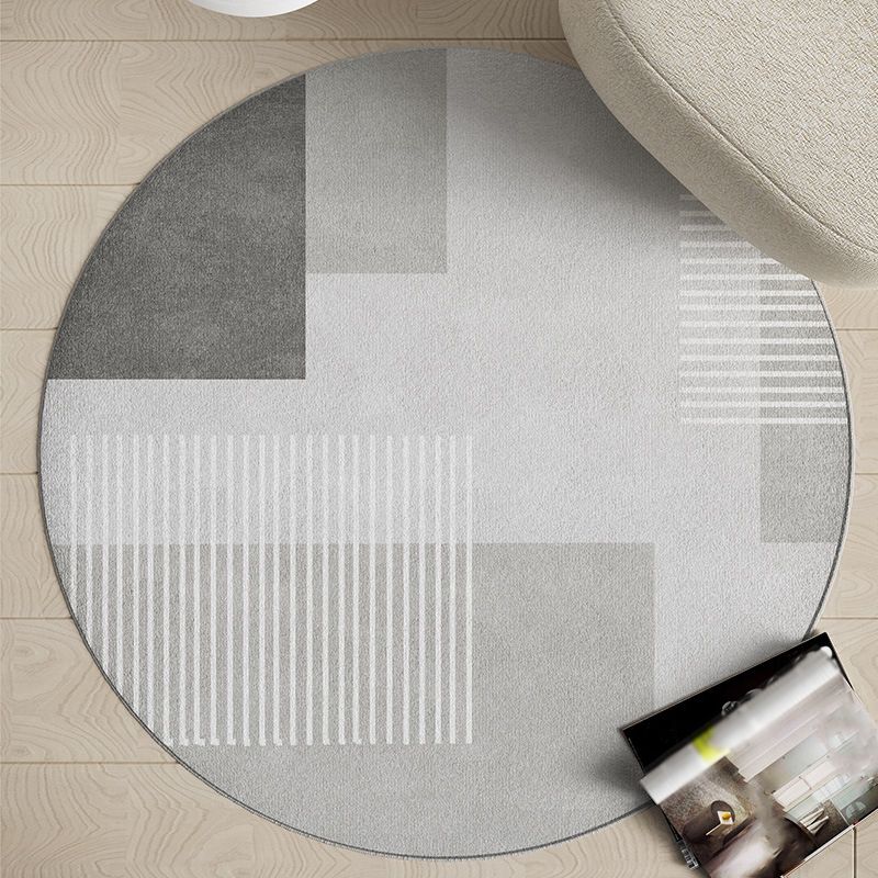 Beige Circle Carpet Polyester Simple Carpet Stain Resistant Carpet for Living Room