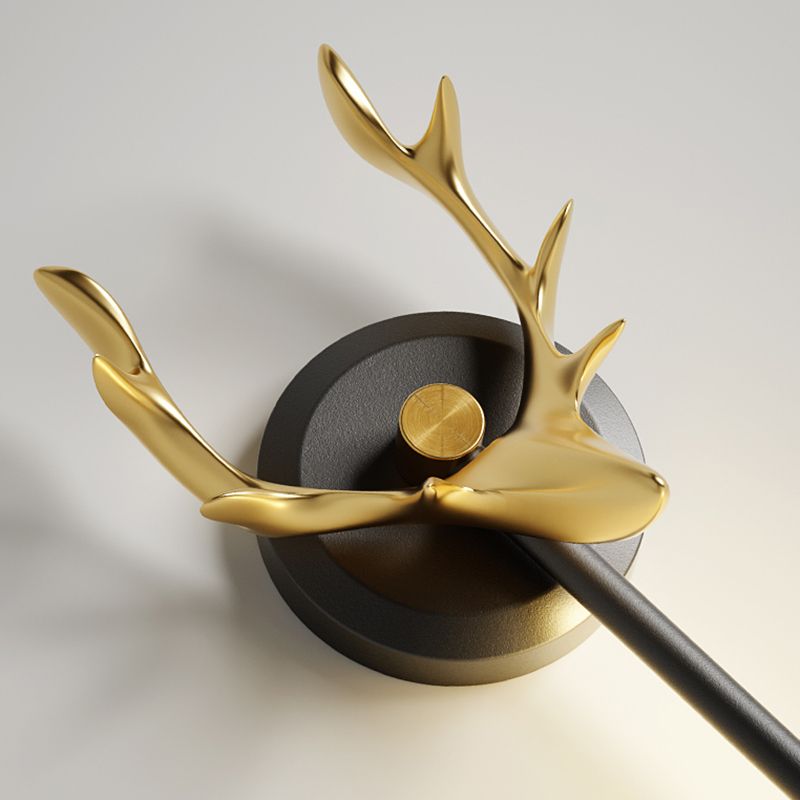 Modern Style Metal Wall Light Linear LED Wall Light Sconce for Bedroom