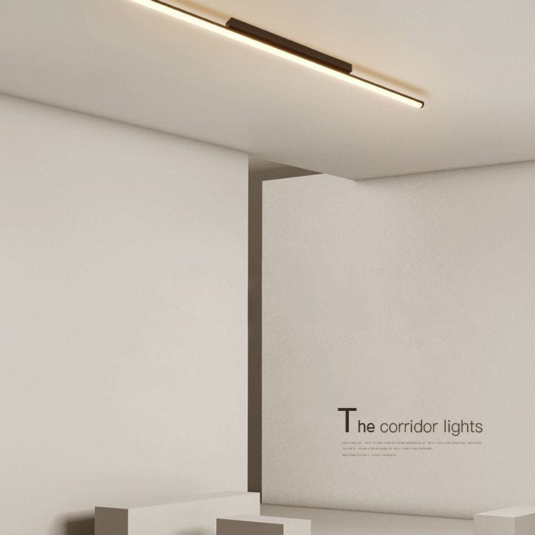 Lineare Deckenleuchte im minimalistischen Stil, LED-Beleuchtung aus Metall in Deckennähe