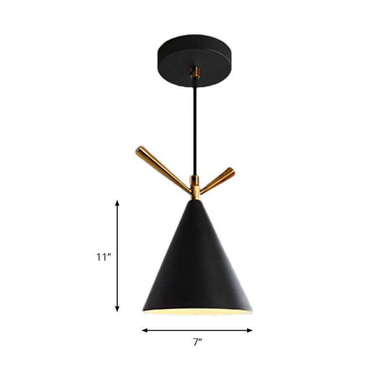 Iluminación colgante de cono de estilo nórdico 1 lámpara colgante de metal ligero para cafetería de restaurantes
