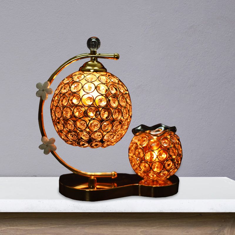 Wereldwijd kristal ingelegde bureaulamp eenvoud Single Head Gold Night Table Light met bloemen decor