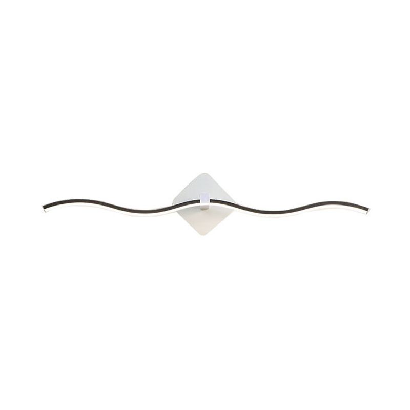 Vanité métallique moderne Lumière miroir à LED de forme linéaire pour salle de bain
