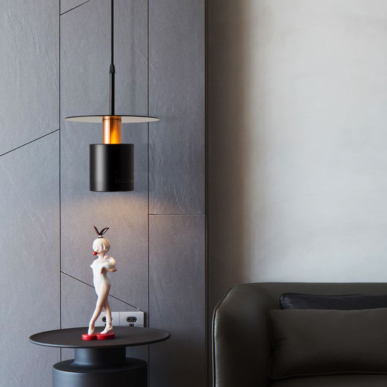 Lampe suspendue à la teinte en métal simple luminaire pendentif pour salle à manger du salon