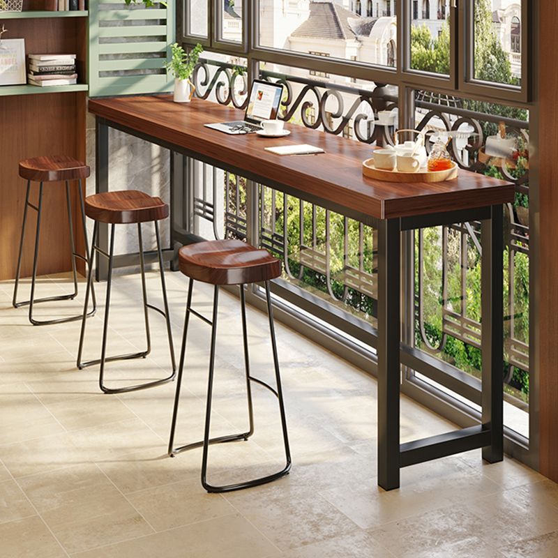 Industrial Indoor Bar Dining Table Metal and Wood Bar Wine Table