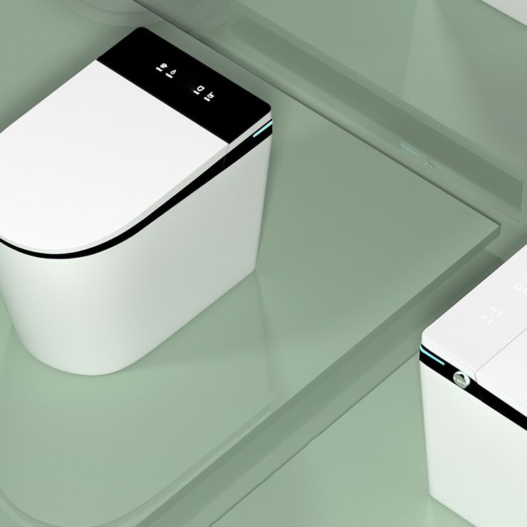 Modern Flush Toilet Heated Seat One-Piece Toilet with Slow Close Seat