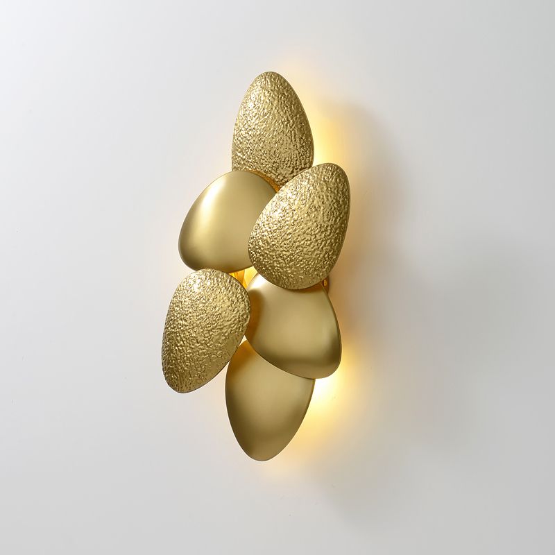 Cobblestone Wall Lighting Minimalist Metal LED Brass Wall Hanging Light for Living Room