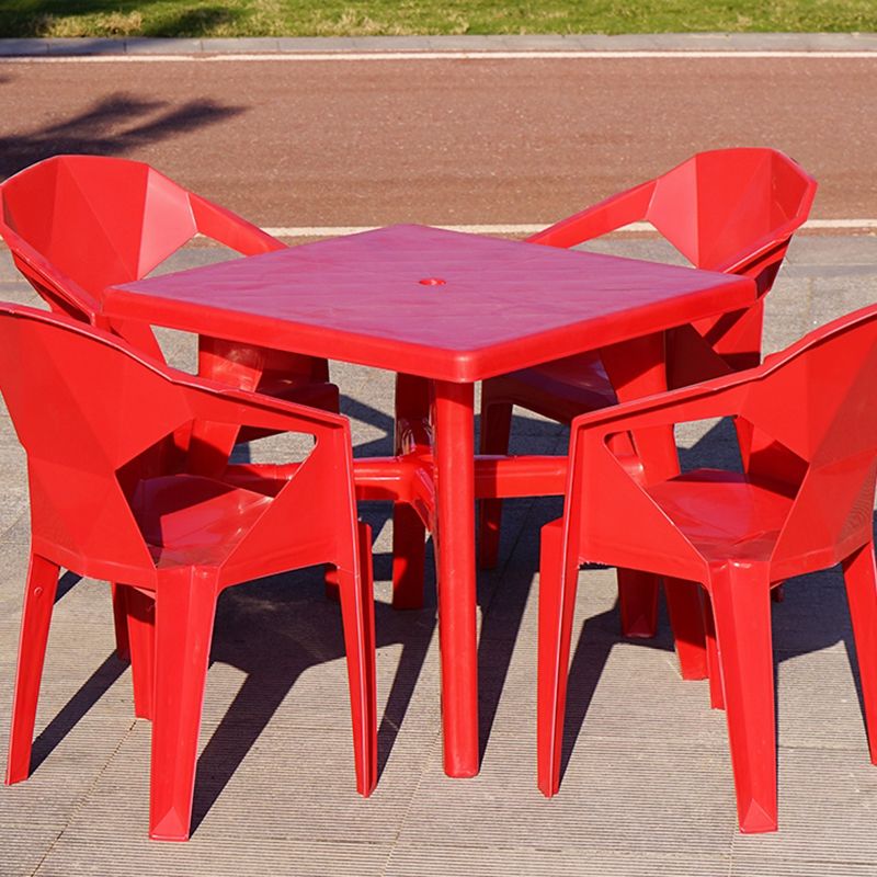 Contemporary Plastic Frame Patio Table Outdoor Round Dining Table