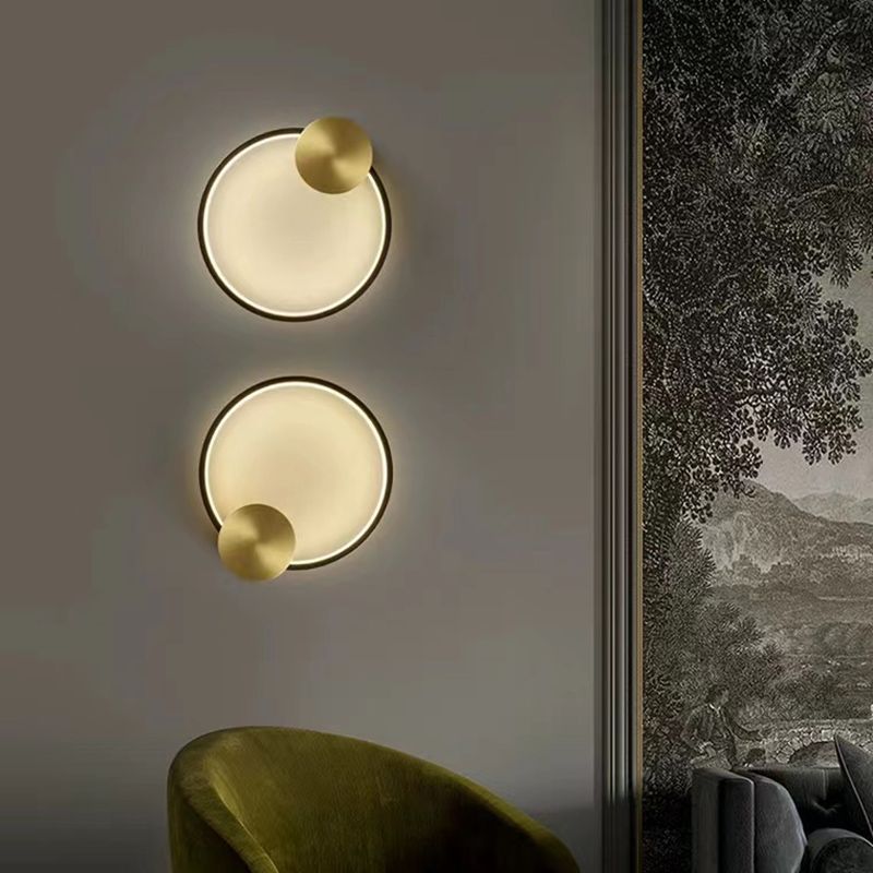 Metal Round Shape Wall Mount Lighting Modern Style 1-Light Wall Mounted Light Fixture