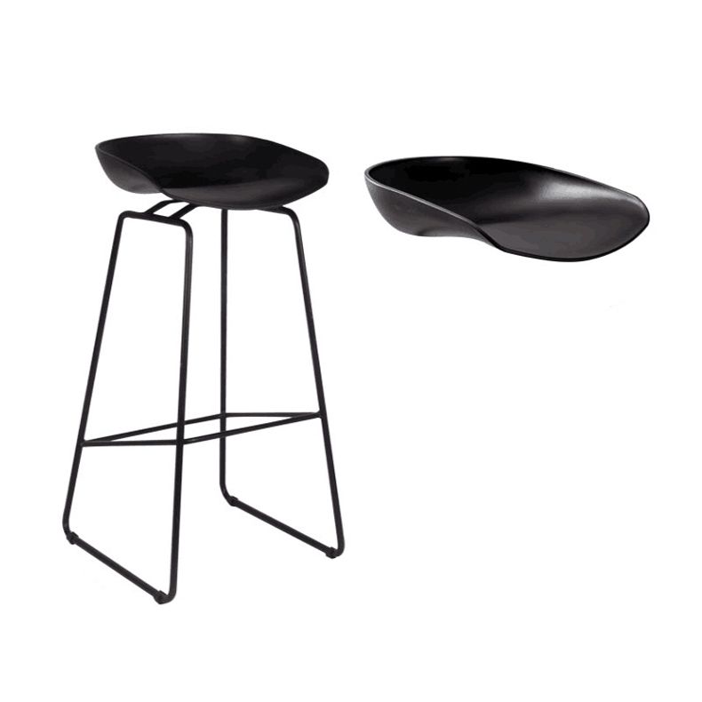 Modern Dessert Shop Footrest Stool Matte Finish Iron Bar Stool