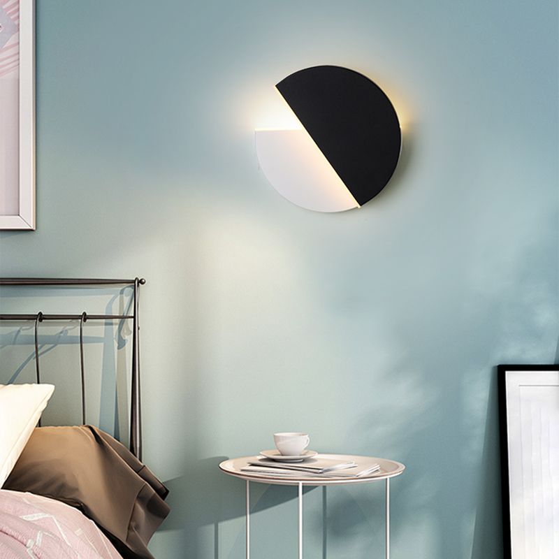 Modern Rotatable Wall Lamp 1-Light LED Wall Mount Lamp for Living Room
