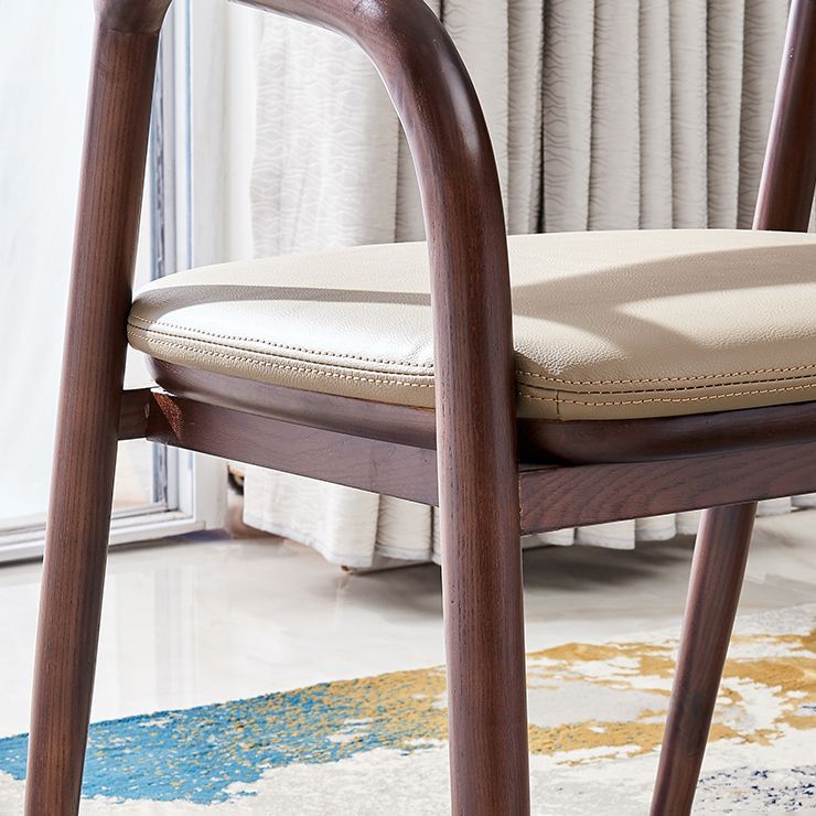 Silla de comedor minimalista con respaldo de apertura de cocina de madera maciza