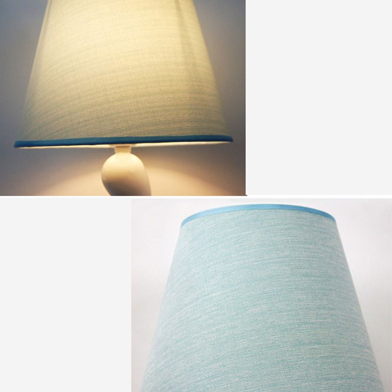 Stile nordico 1 lampada da tavolo lampada a forma di delfino Luce da comodino con paralume
