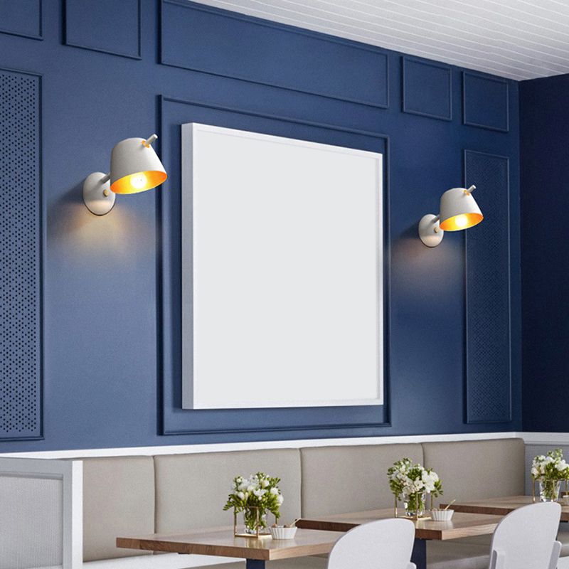 Modern Unique Shape Wall Sconce Lights Metal 1 Light Wall Light for Living Room