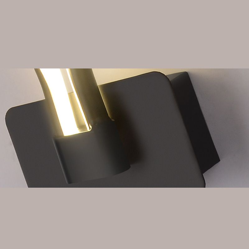 Metal Twist Sconce Light Fixture Modern Style LED Wall Mount Light Fixture for Bedroom