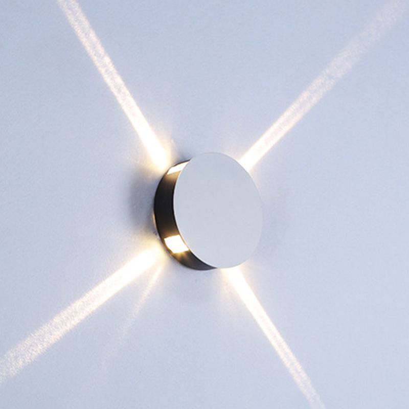 Geometrische Form Metallwandbeleuchtung moderner Stil 4 Leuchten Wandmontage Beleuchtung in Silber