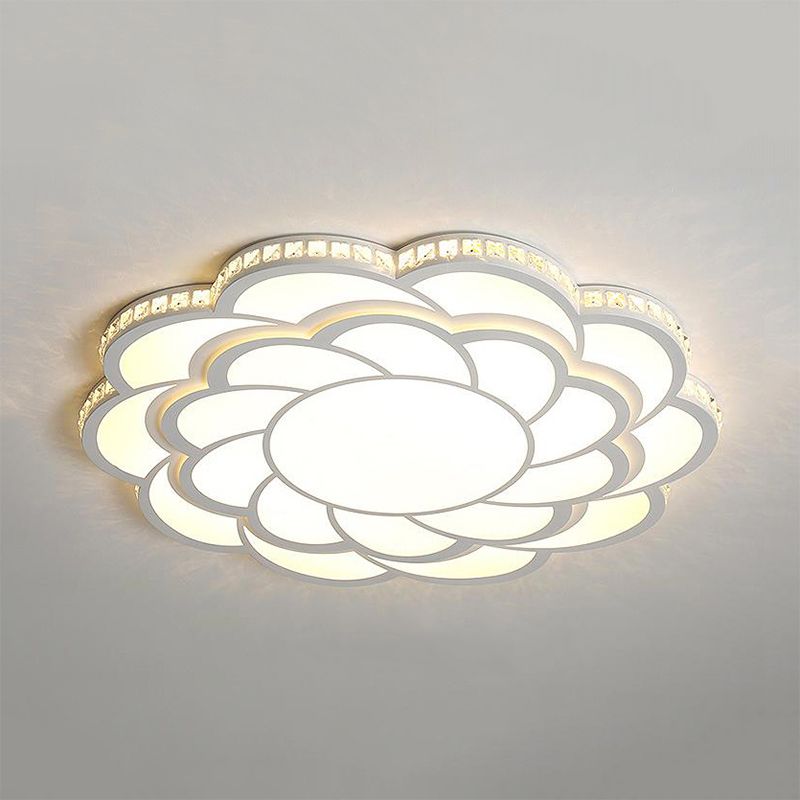 31.5"/39" Wide Blossom Large Flush Mount Fixture Modern LED Crystal Accent Flush Mount Lamp in Warm/White Light