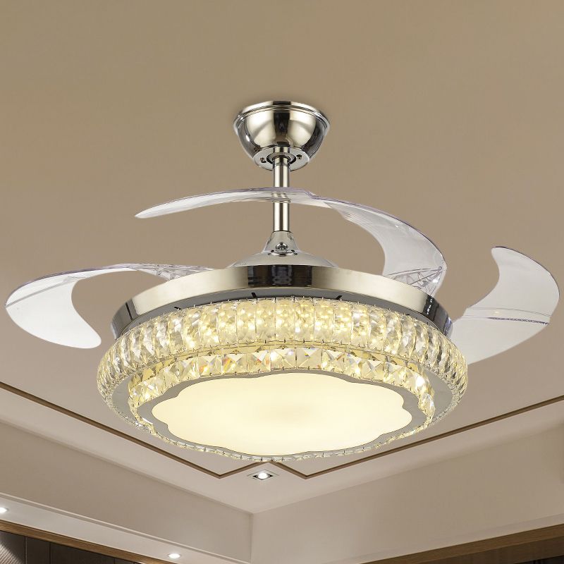 4-Blade runde Kristallspülendedecke Lüfter minimalistisch Wohnzimmer 42,5 "W LED Semi Flush Light in Silber