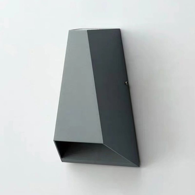 Geometric Shade Metal Wall Sconce Modern Style 2 Lights Wall Mount Lighting