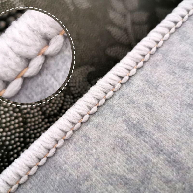 Black Luxury Carpet Polyester Graphic Carpet Non-Slip Backing Carpety for Home Decoration