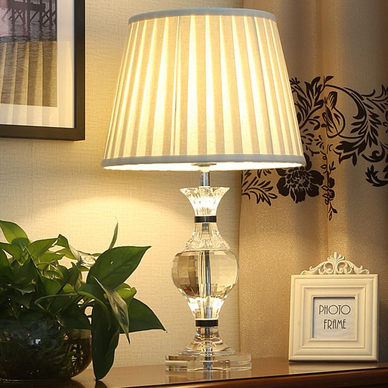 Modernism Vase Shape Task Lighting Hand-Cut Crystal 1 Bulb Reading Lamp in Beige