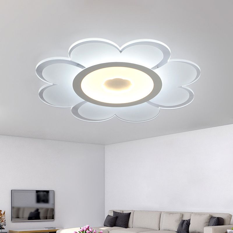 Lampada da soffitto acrilico a forma di fiore Contemporary White LED Flush Mount Illuminazione per Soggiorno, 8 "/19.5 "/31" W