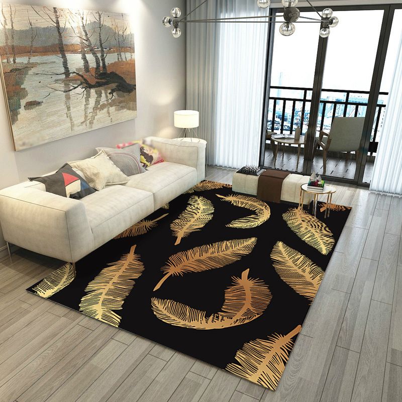 Black Modern Rug Polyester Polyester Feather Rug Stain Resistant Rug for Living Room