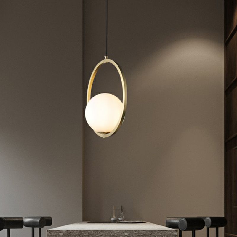 Sfera lampada a sospensione del soffitto in vetro opaco Simplicity ciondolo a goccia singola con anello di metallo