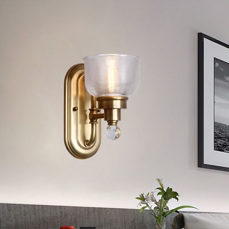 Klares Rippenglas Goldwandlampe Gewölbte 1-Köpfen-Kolonialismus-Wandlicht mit klarer Kristallkugel