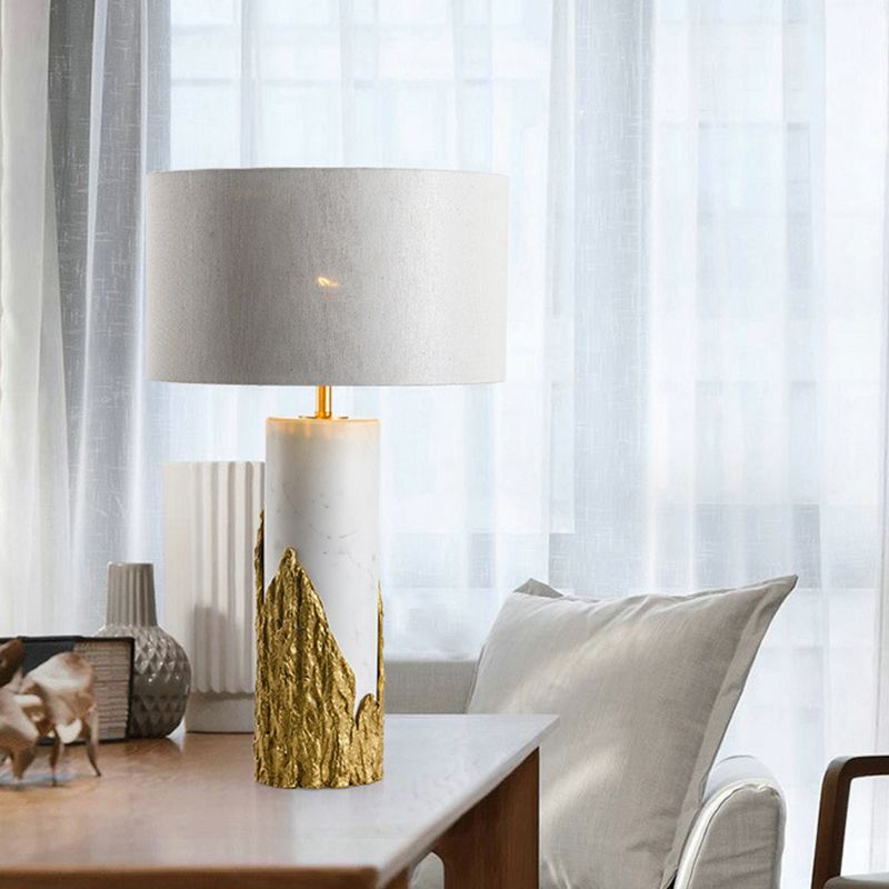 1 tâche de chevet d'éclairage modernisme lampe de table de nuit blanche avec une teinte en tissu de cylindre
