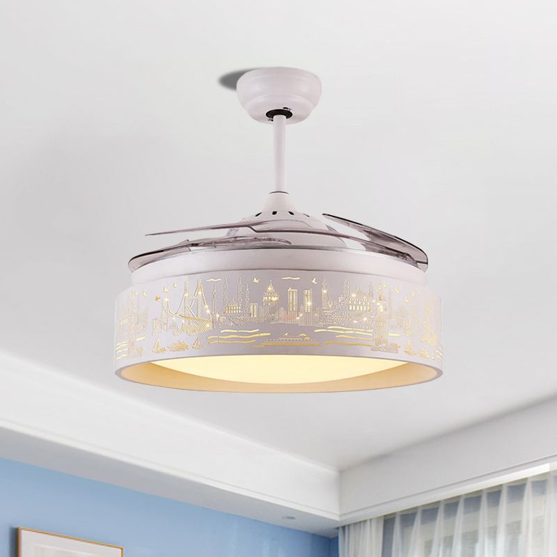 Éventail rond léger léger kid metal LED White Semi Flush Mount avec 3 lames transparentes, 19,5 "de large