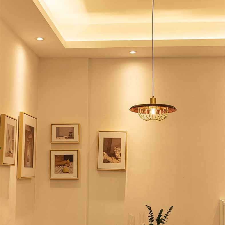 Hanging Light Fixture Modern 1-Light Suspension Pendant Lamp with Metal Shade for Restaurant