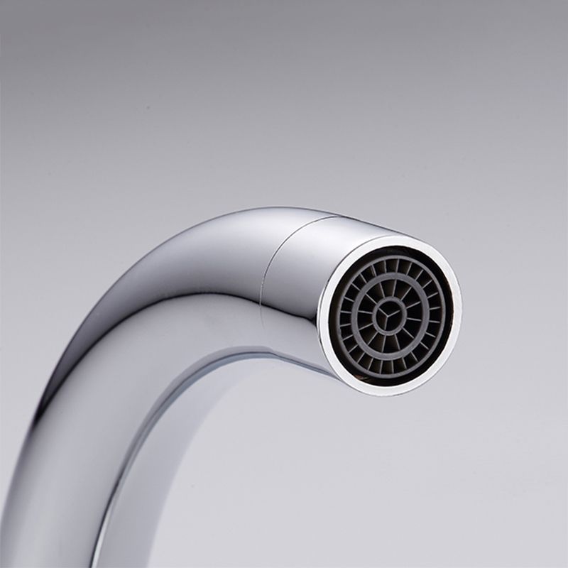 Floor Mounted Metal Freestanding Tub Filler Single Handle Freestanding Faucet with Hose