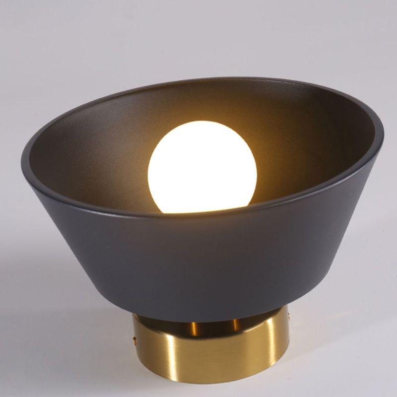 Iron 1 - Light Flush Mount Ceiling Lights Geometric Ceiling Flush in Black / White