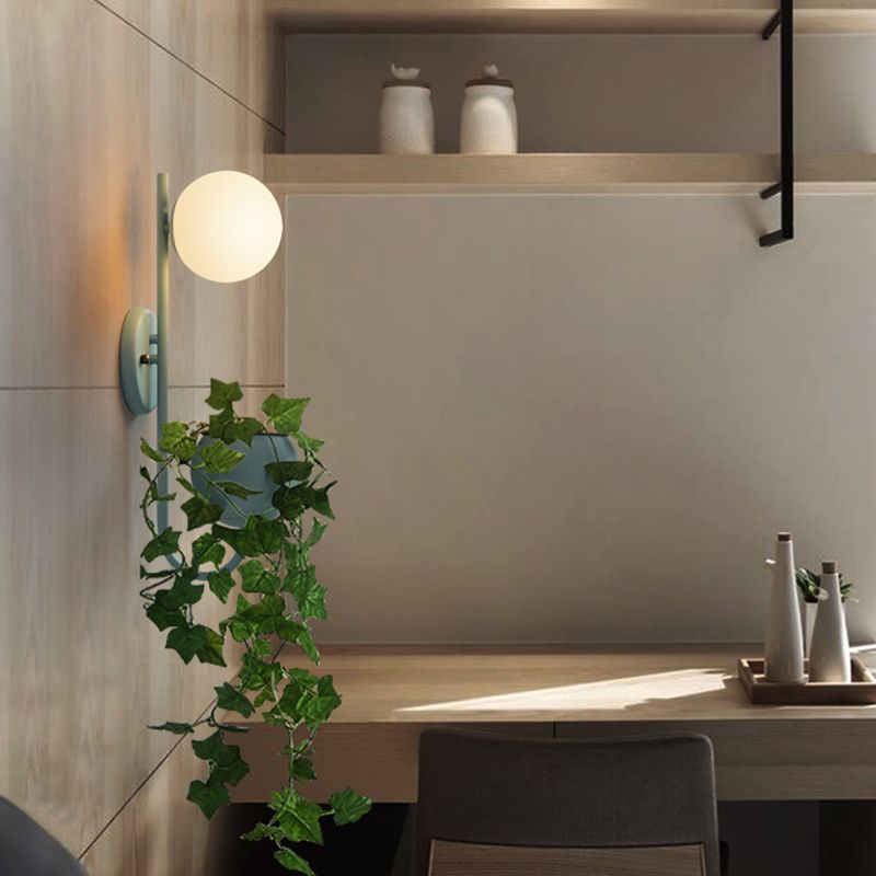 Nordic Style Iron Wall Lamp Ball Shape Wall Light for Bedroom (Included Plant)