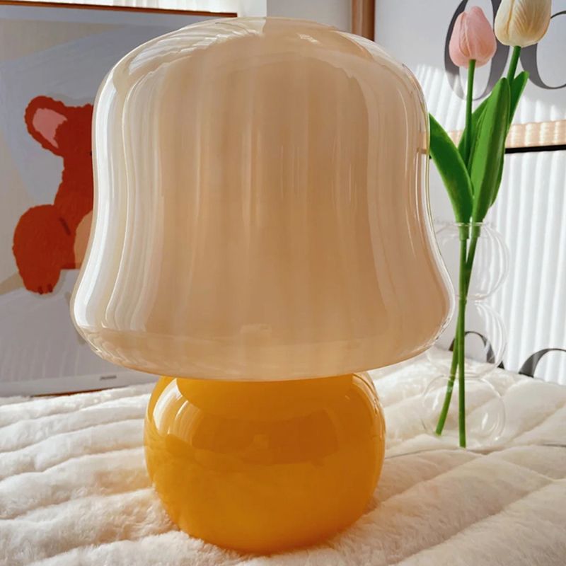Light a bulloni da tavola moderna vetro giallo da scrivania da funghi per soggiorno camera da letto