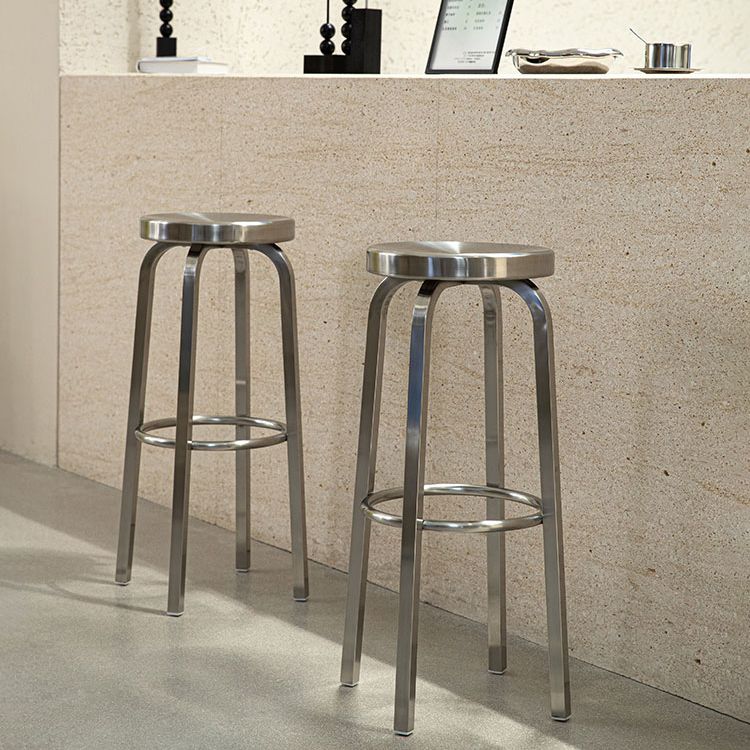 Silver Glossy Brushed Barstool Stainless Steel Outdoor Bar Stool with Round Seat 1 Piece