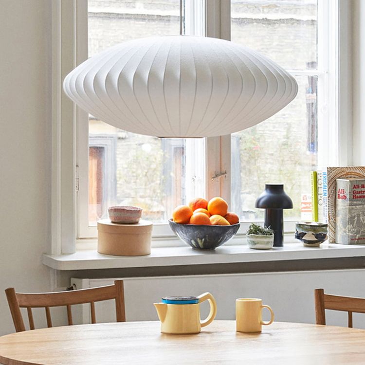 Zeitgenössische schattierte Suspension Anhänger Leichter Stoff Esszimmer Hanges Lichtkit in Weiß